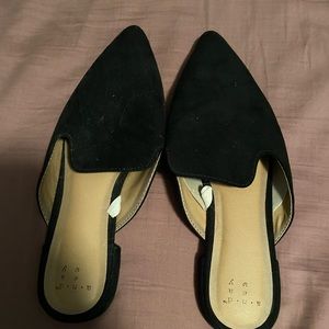 Dress shoes flats